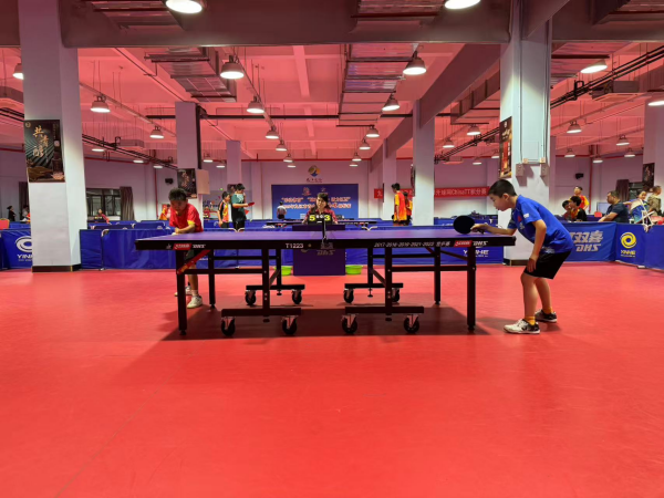 但他们在比 但他们在比