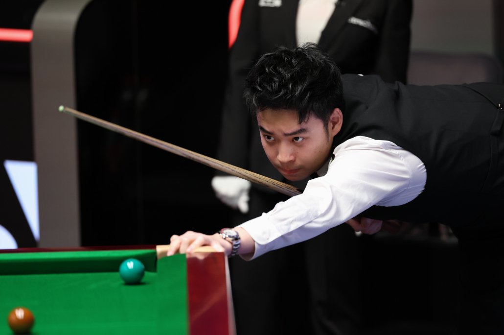 员的表现尤 员的表现尤